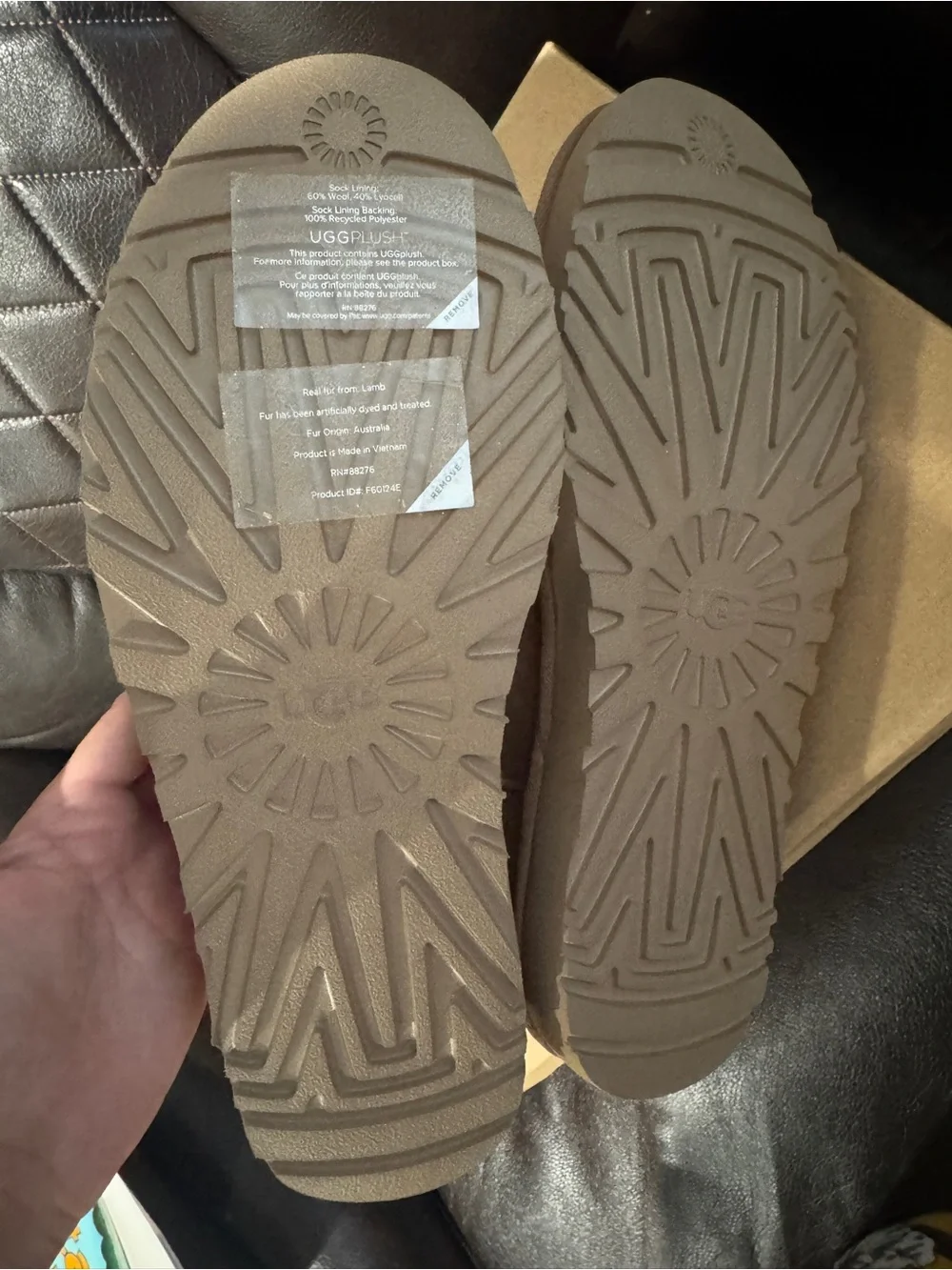 UGG Classic Ultra Mini Boots – Chestnut – Size 10 🤎